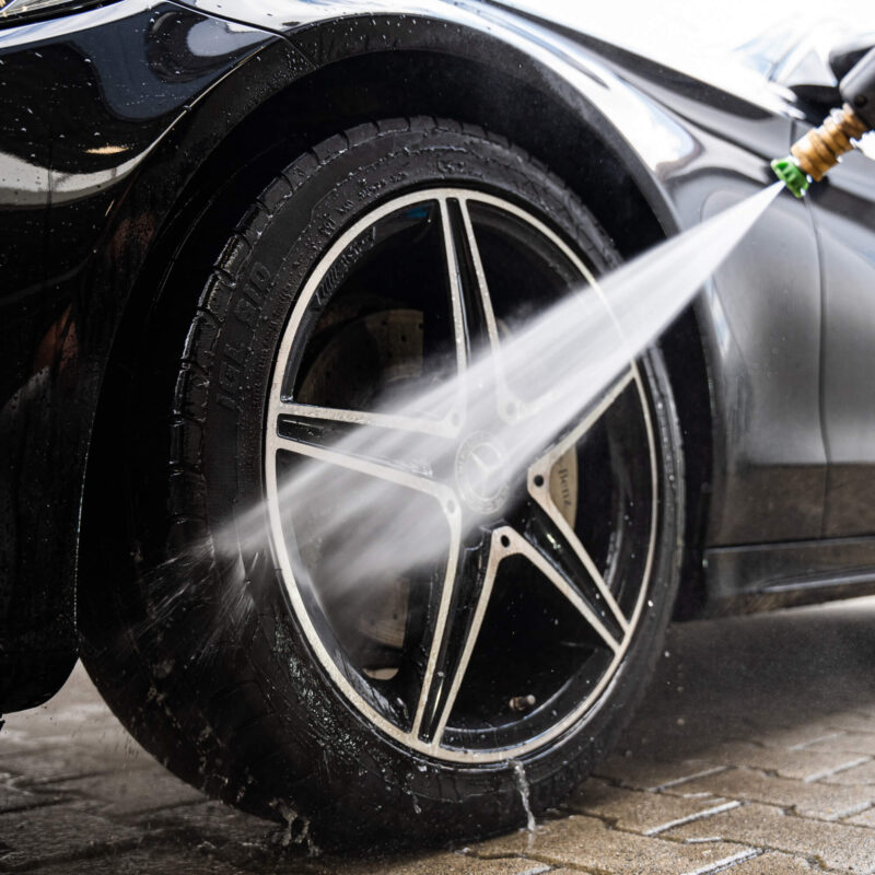 Panuva Perfect Wheel Cleaner - Image 12