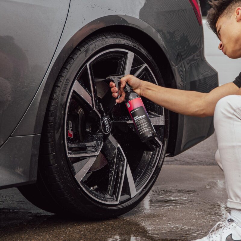 Panuva Perfect Wheel Cleaner - Image 14